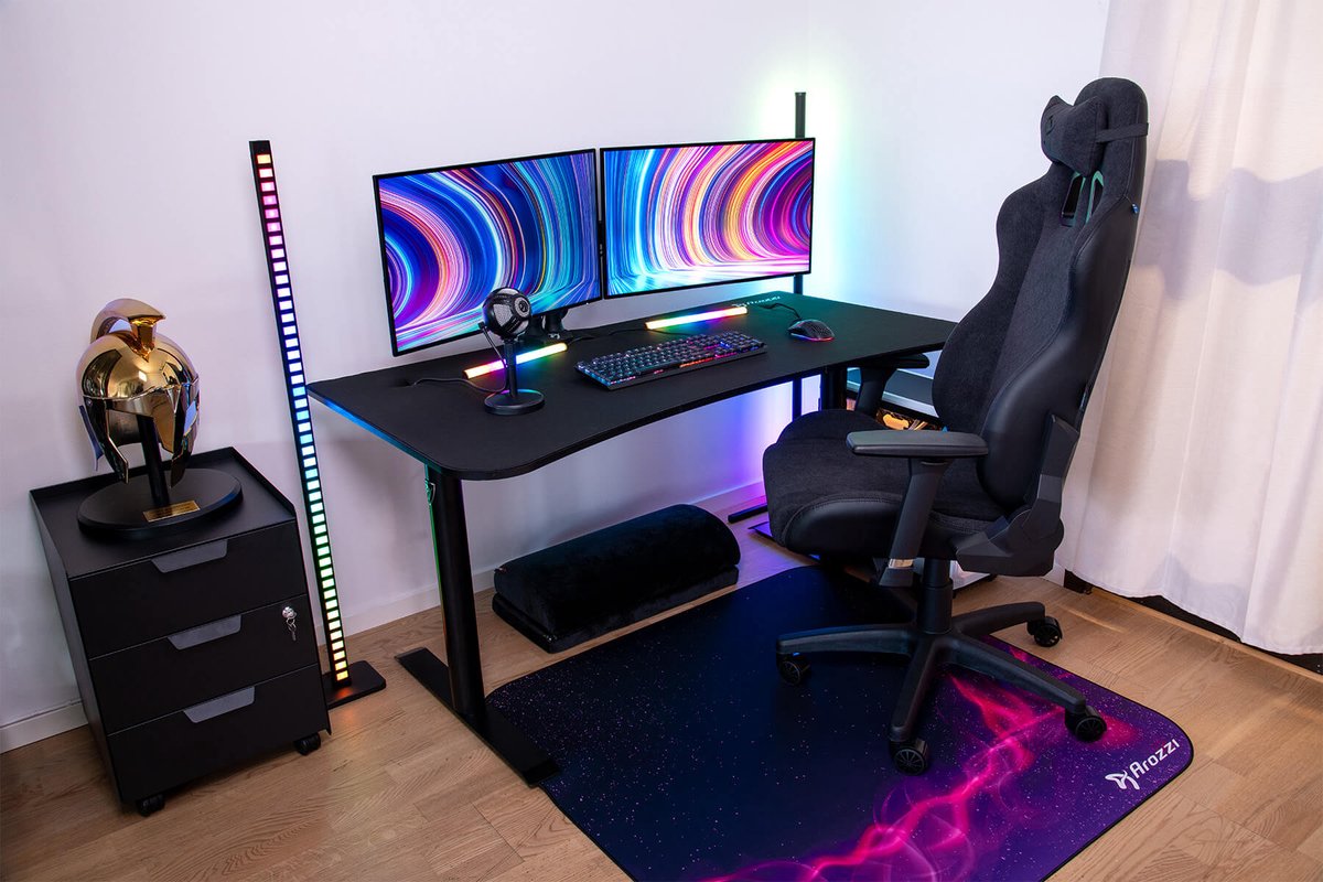 Arozzi Arena Medium - Gaming Desk - Mid-Size - Pure Black