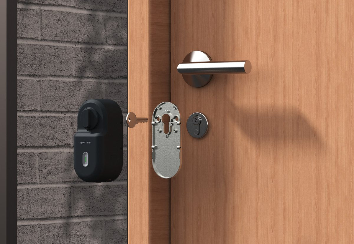 Igloohome Retrofit + Wi-Fi Gateway – Connected Lock Motorization Pack