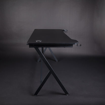 Konix Drakkar Mani - Gamingbureau / Computerbureau - Stevig metalen frame - MDF-tafelblad - Ergonomisch design