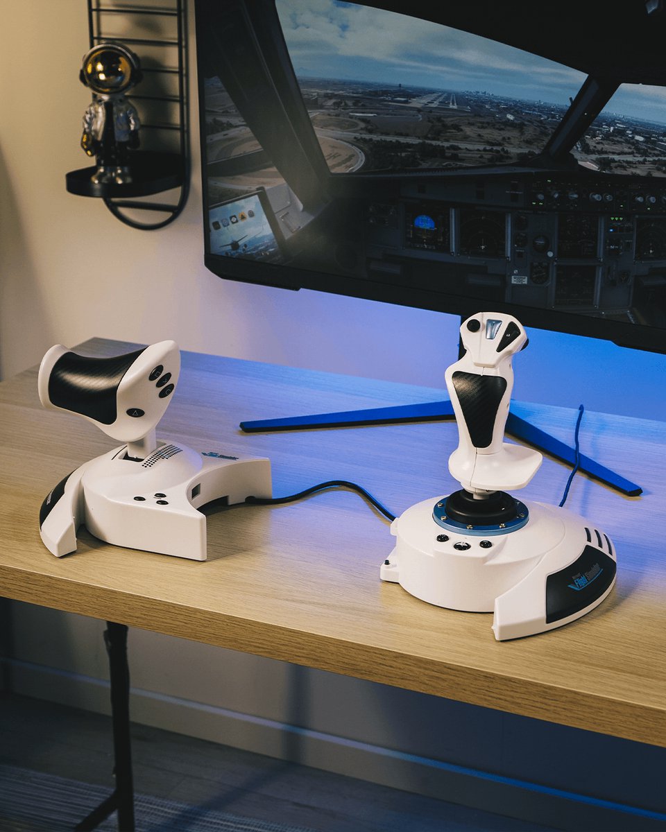 Thrustmaster T.Flight Hotas 5 Microsoft Flight Simulator Edition – Joystick PS5/PS4/PC