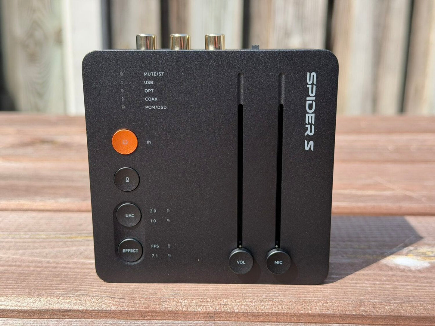Fosi Audio C3 – Gaming USB DAC Headphone Amplifier and Sound Card